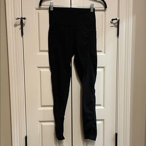 🔥NWOT Women's Black High-Waisted Leggings